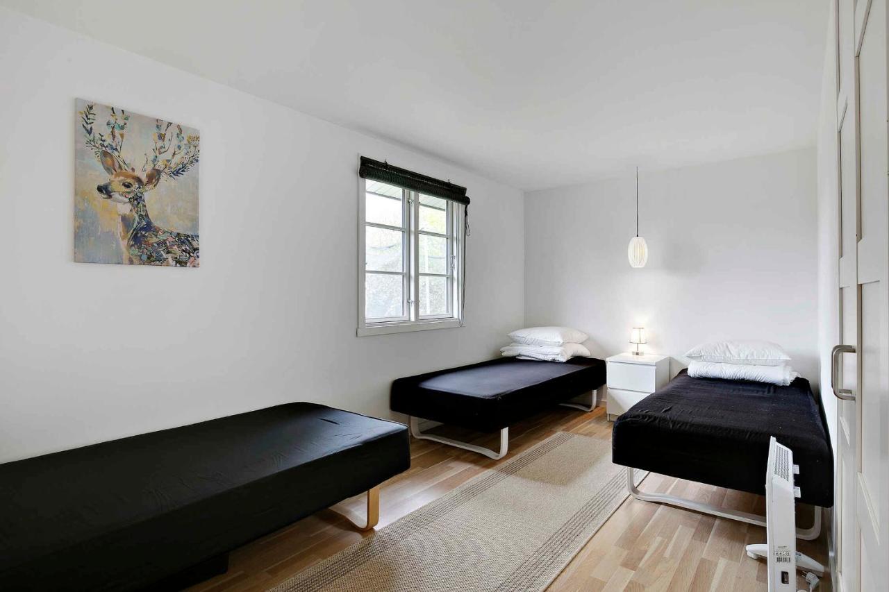 Nyistandsat Sommerhus Med Kaerlighed Og Sjael Kyndelose Exteriör bild